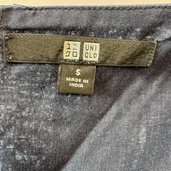 UNIQLO Navy Blue Sleeveless Embroidered Blouse | Size Small Boho - Picture 5 of 9